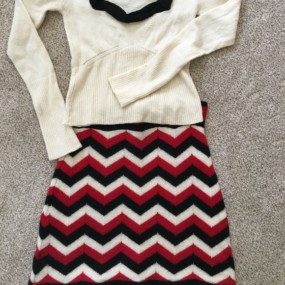 Milly knitted red/black/white MINI mini skirt! - Picture 2 of 3